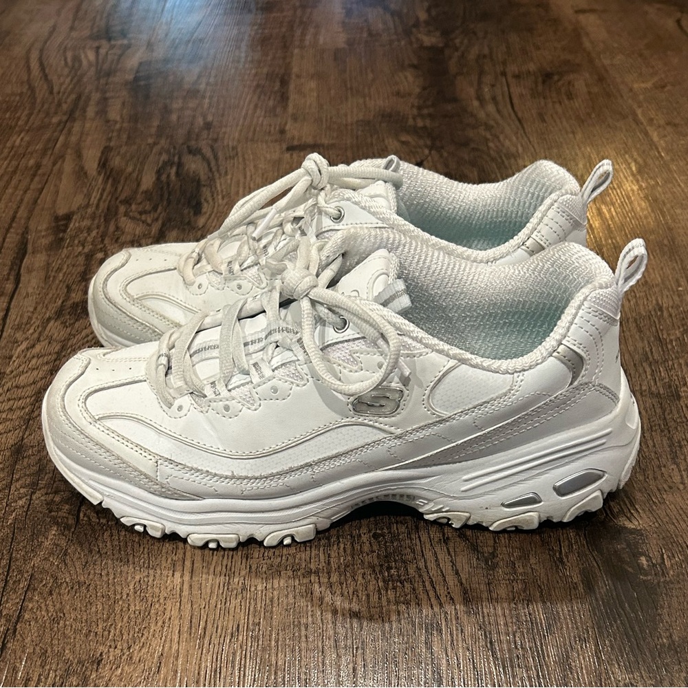 Sketchers White Athletic Sneakers
